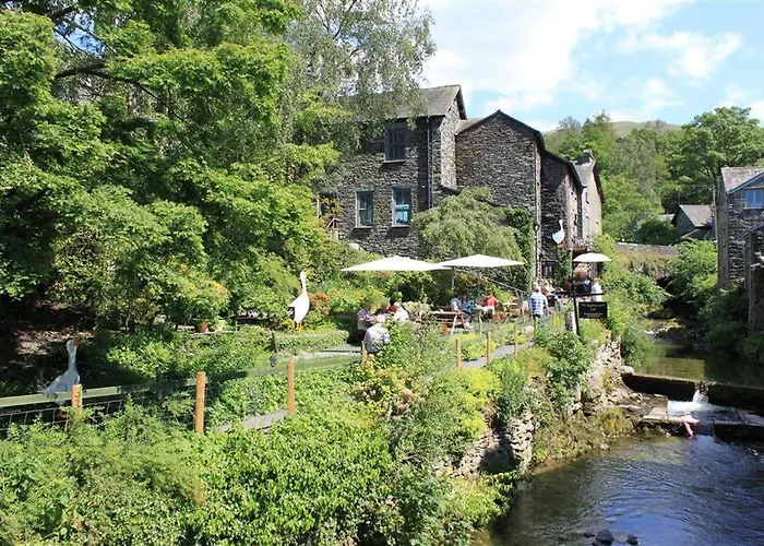 Дом отдыха Honeypot *